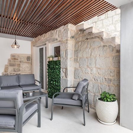 Heritage Apartman Geza In Centar With Private Parking Kaštela Zewnętrze zdjęcie