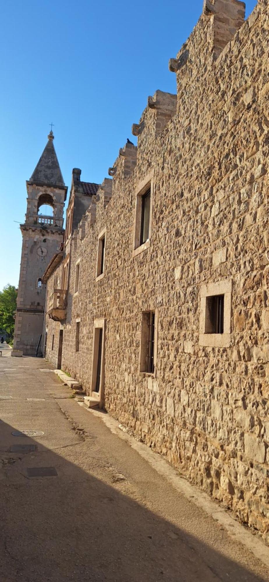 Heritage Apartman Geza In Centar With Private Parking Kaštela Zewnętrze zdjęcie